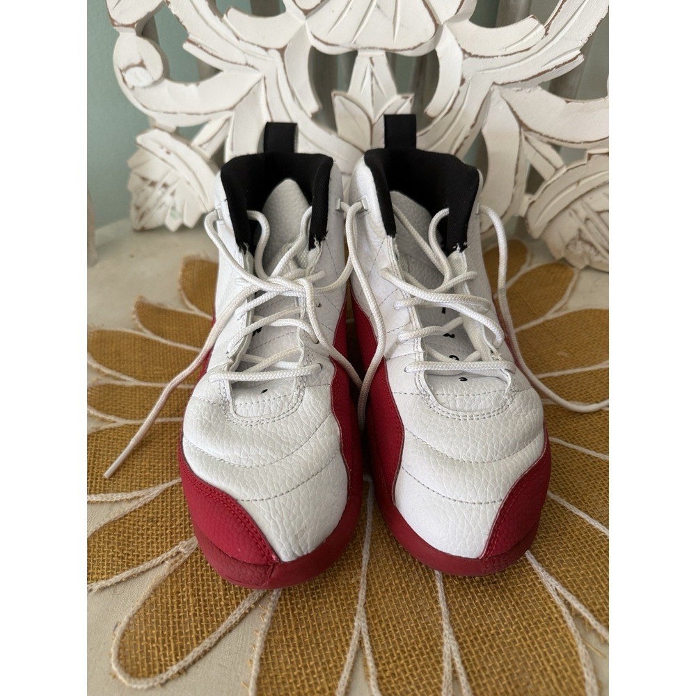 Nike Air Jordan Retro 12 Cherry White Youth Shoes Size 3 Y